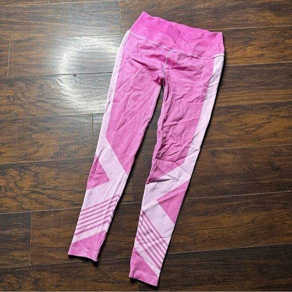 NUX Activewear Pink Seamless 7/8 Leggings - Picture 1 of 5